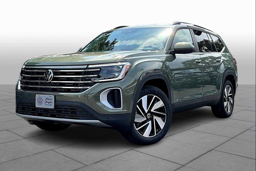 new 2026 Volkswagen Atlas car, priced at $44,641