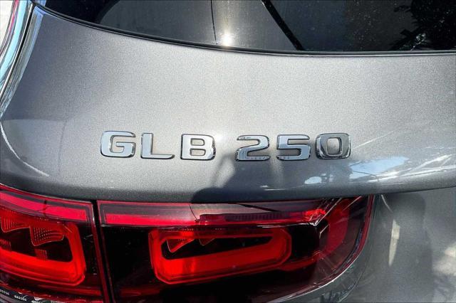 used 2021 Mercedes-Benz GLB 250 car, priced at $27,991