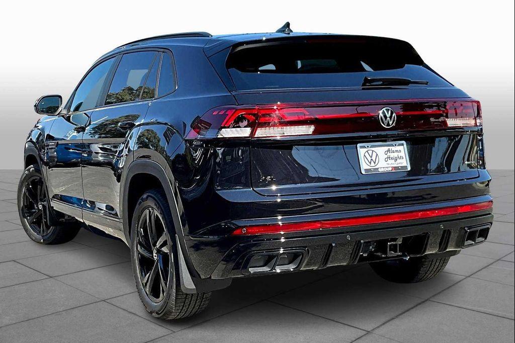 new 2026 Volkswagen Atlas Cross Sport car, priced at $53,128