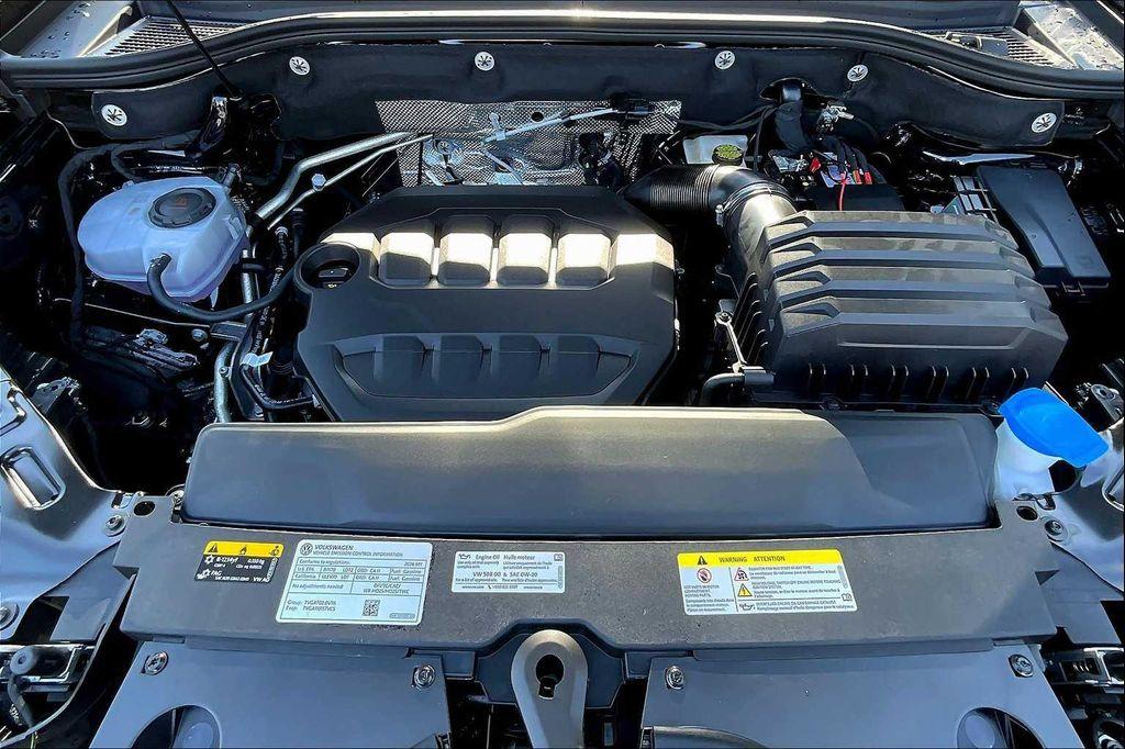 new 2026 Volkswagen Atlas Cross Sport car, priced at $53,128