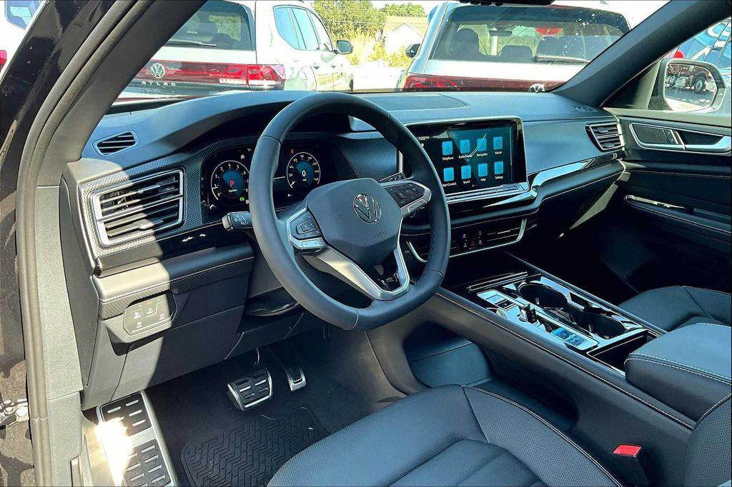 new 2026 Volkswagen Atlas Cross Sport car, priced at $53,128