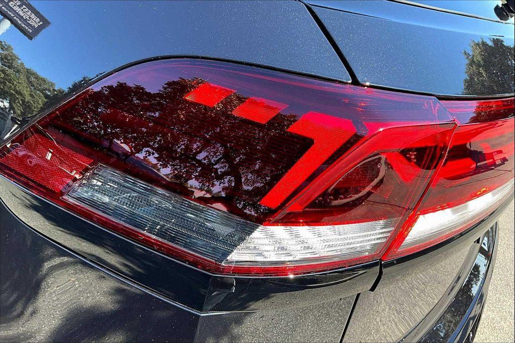 new 2026 Volkswagen Atlas Cross Sport car, priced at $53,128