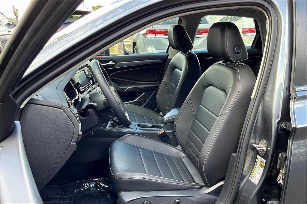 used 2022 Volkswagen Jetta car, priced at $19,071