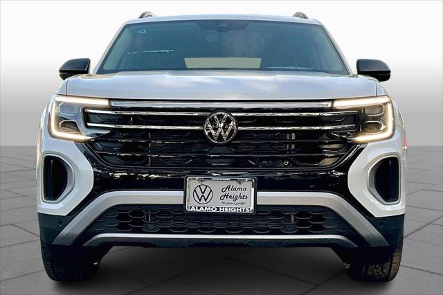 new 2025 Volkswagen Atlas car, priced at $46,459