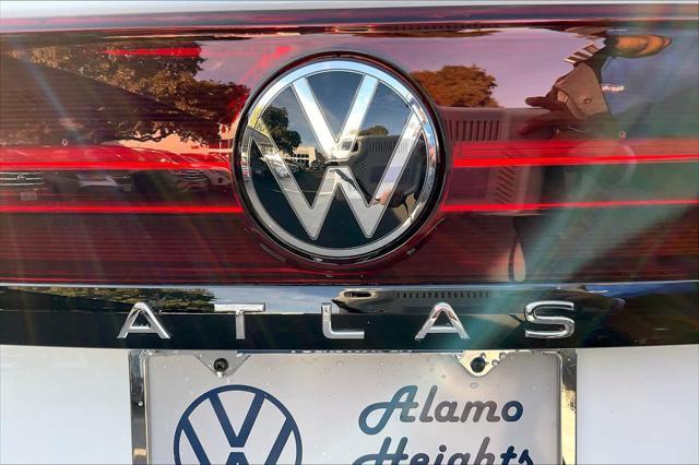 new 2025 Volkswagen Atlas car, priced at $46,459