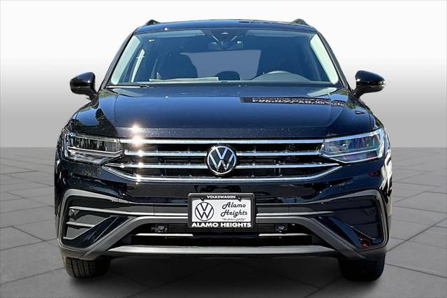 new 2024 Volkswagen Tiguan car, priced at $27,967