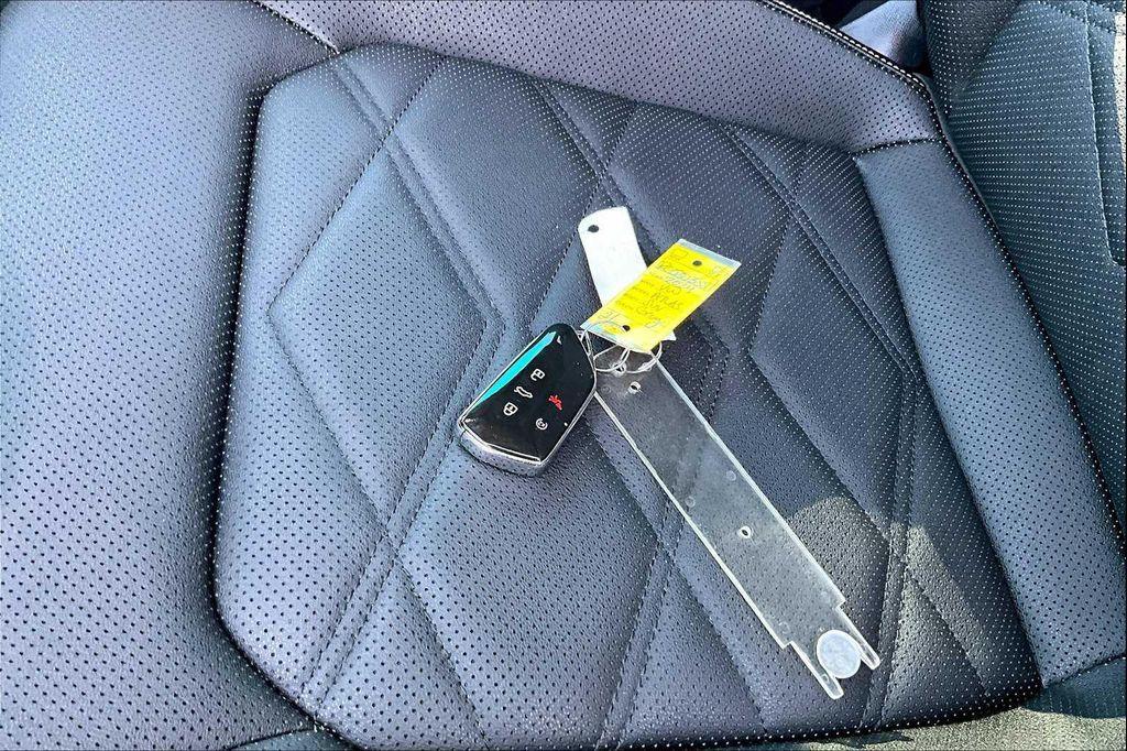 used 2024 Volkswagen Atlas car, priced at $31,761