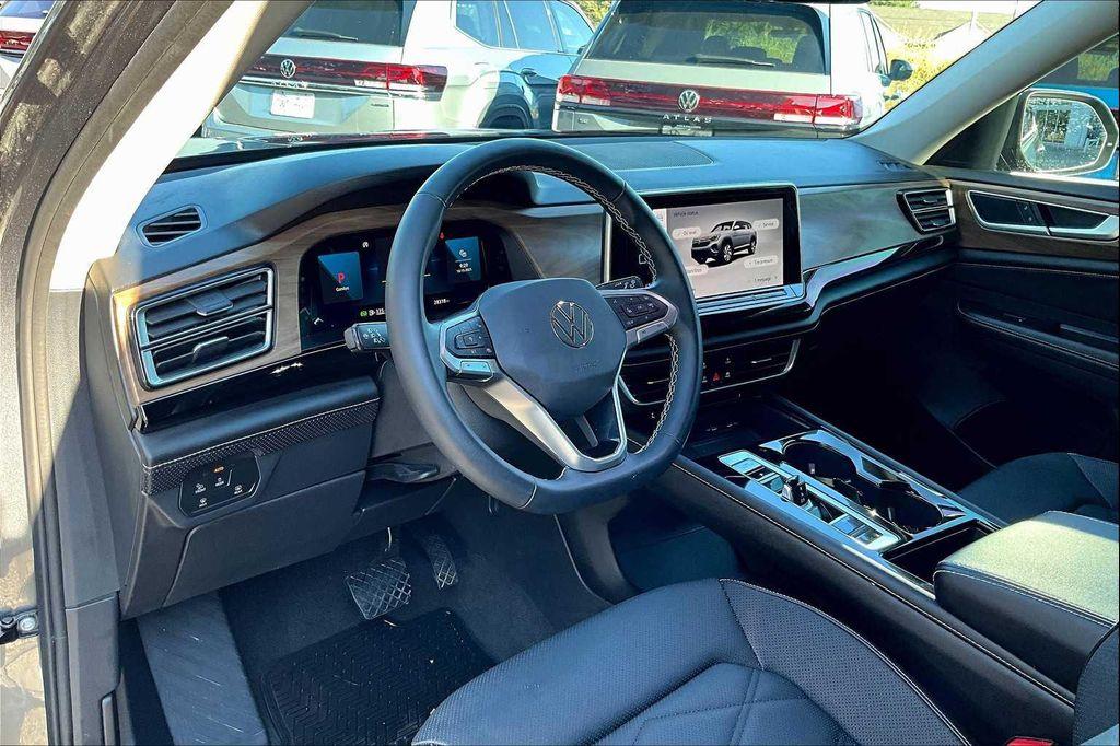 used 2024 Volkswagen Atlas car, priced at $31,761