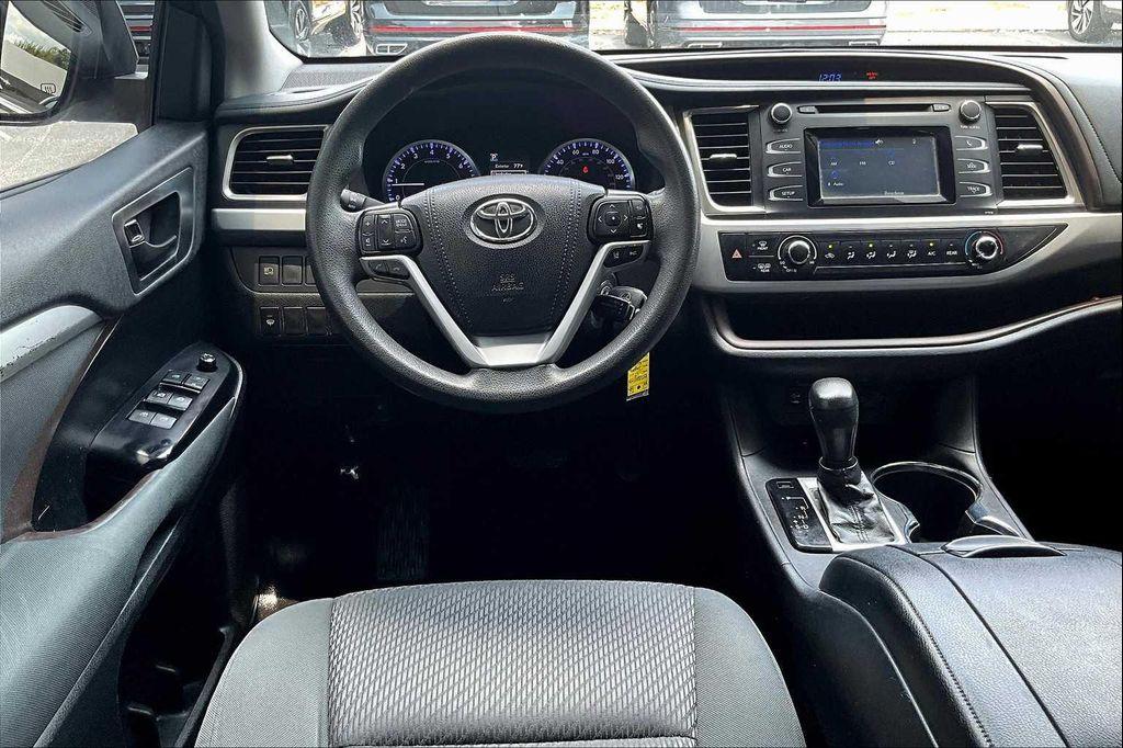 used 2019 Toyota Highlander car, priced at $21,355