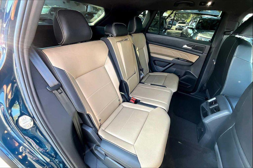 used 2021 Volkswagen Atlas Cross Sport car, priced at $25,300