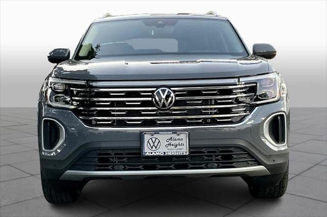 new 2025 Volkswagen Atlas car, priced at $47,764