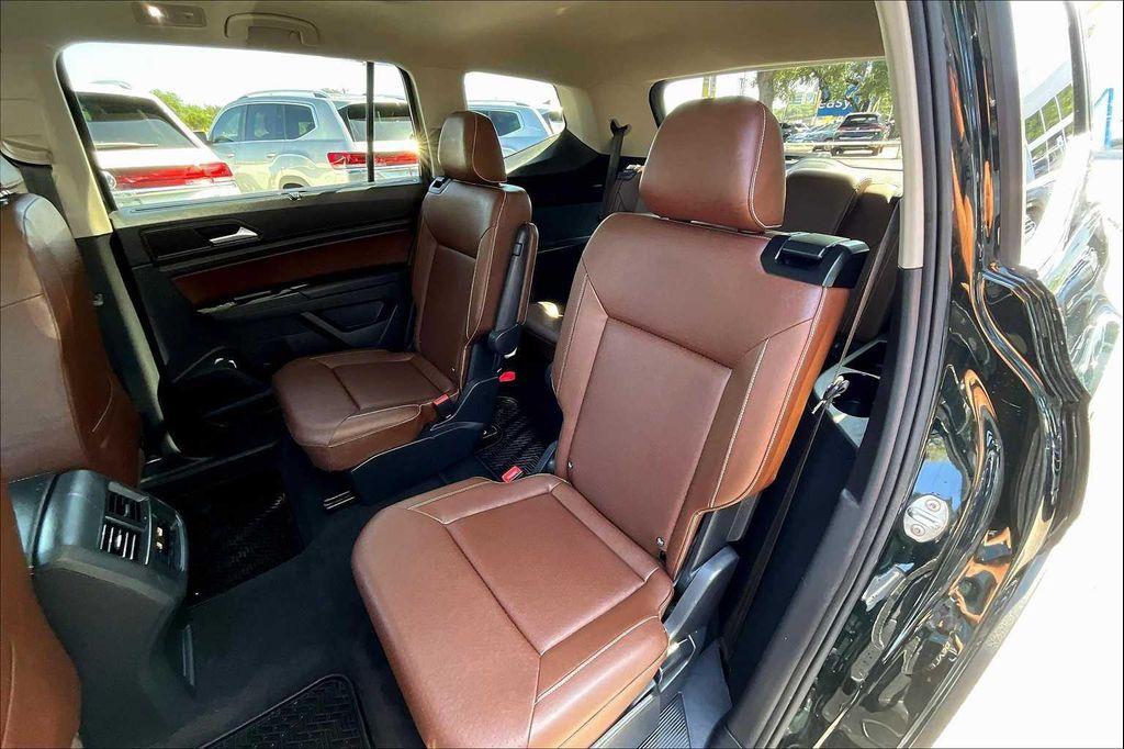 used 2021 Volkswagen Atlas car, priced at $20,991