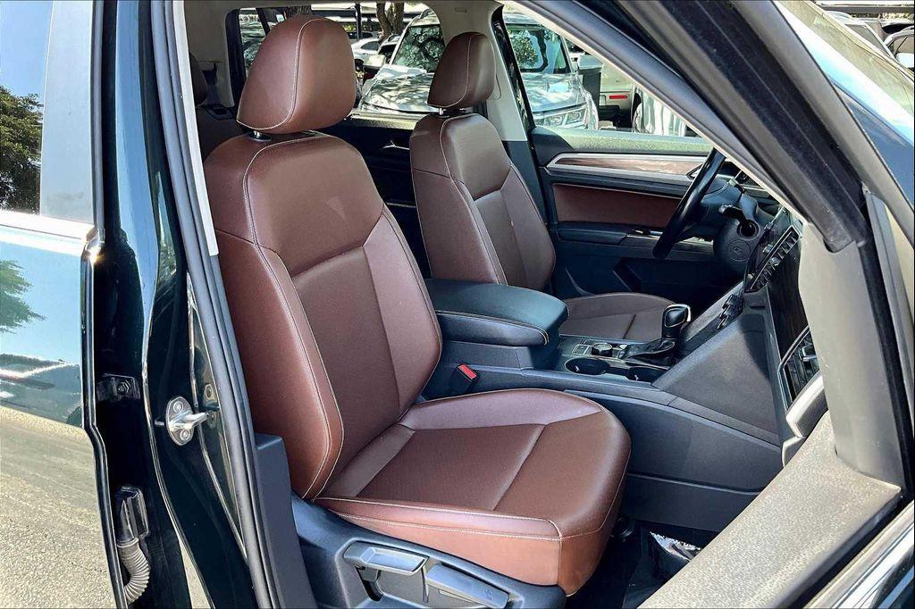 used 2021 Volkswagen Atlas car, priced at $20,991
