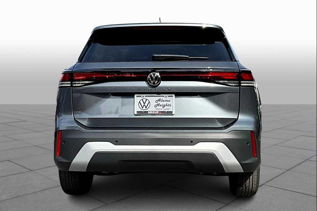 new 2025 Volkswagen Tiguan car, priced at $31,275