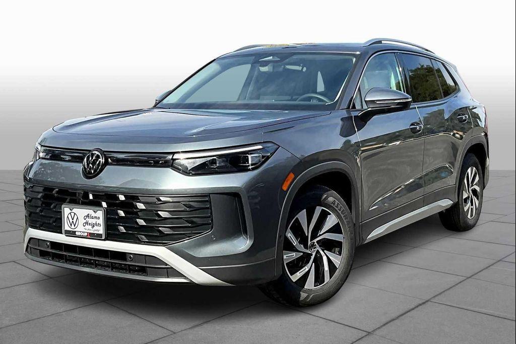 new 2025 Volkswagen Tiguan car, priced at $31,275
