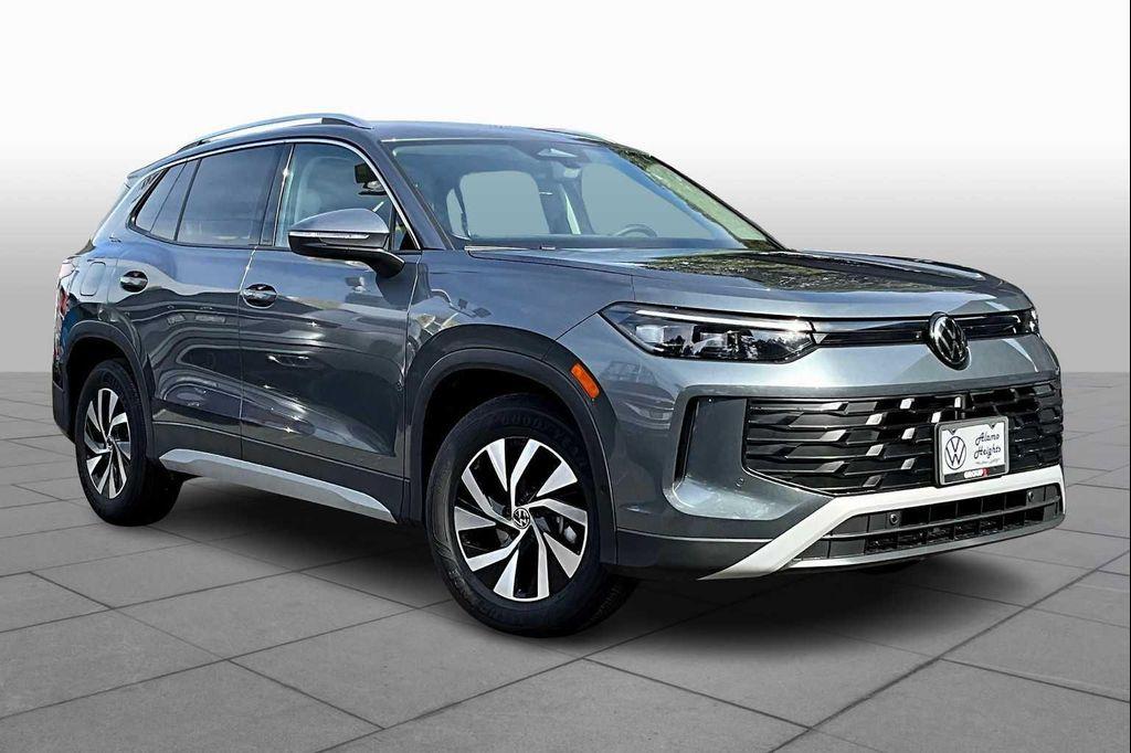 new 2025 Volkswagen Tiguan car, priced at $31,275