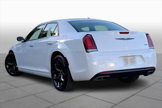 used 2022 Chrysler 300 car, priced at $23,285