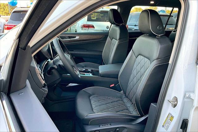 new 2025 Volkswagen Atlas car, priced at $55,119
