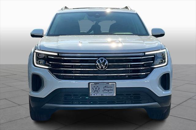 new 2024 Volkswagen Atlas car, priced at $40,482