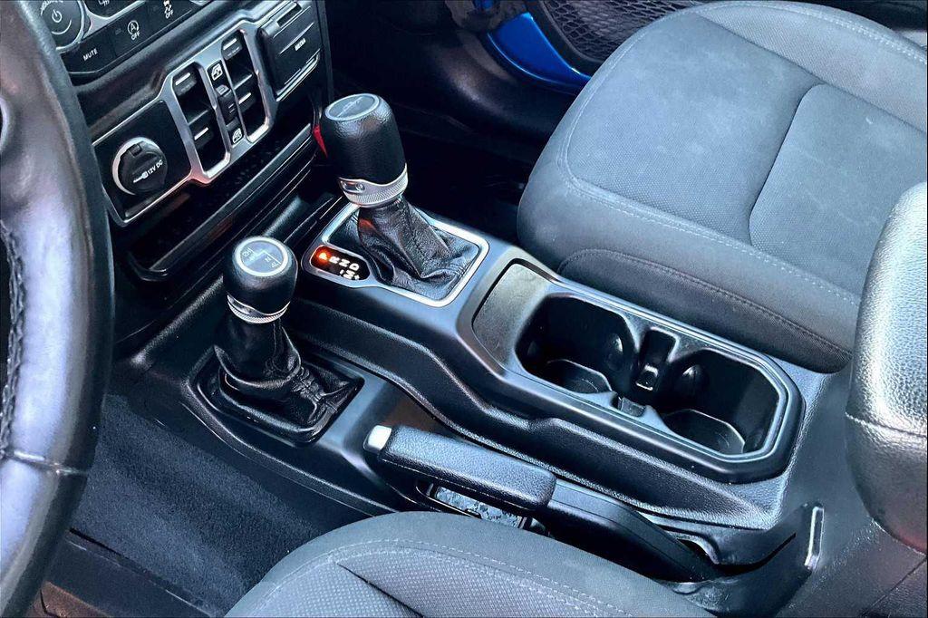 used 2022 Jeep Gladiator car, priced at $29,991