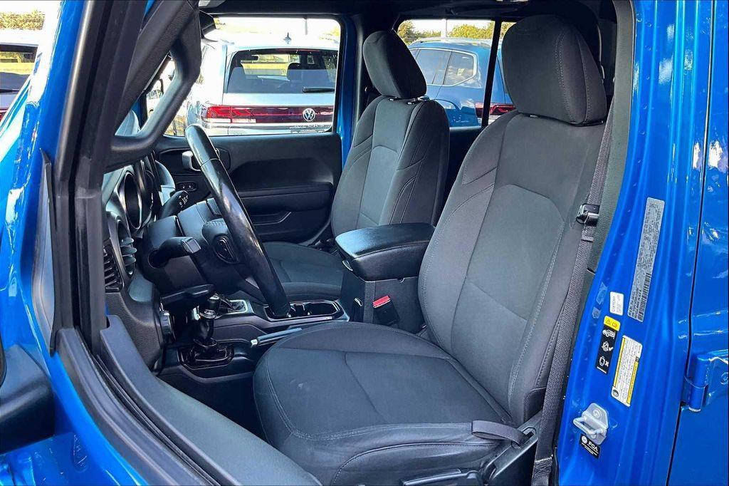 used 2022 Jeep Gladiator car, priced at $29,991