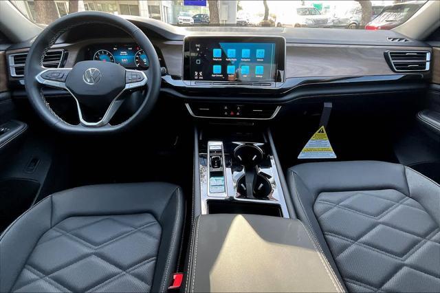 new 2025 Volkswagen Atlas car, priced at $44,398