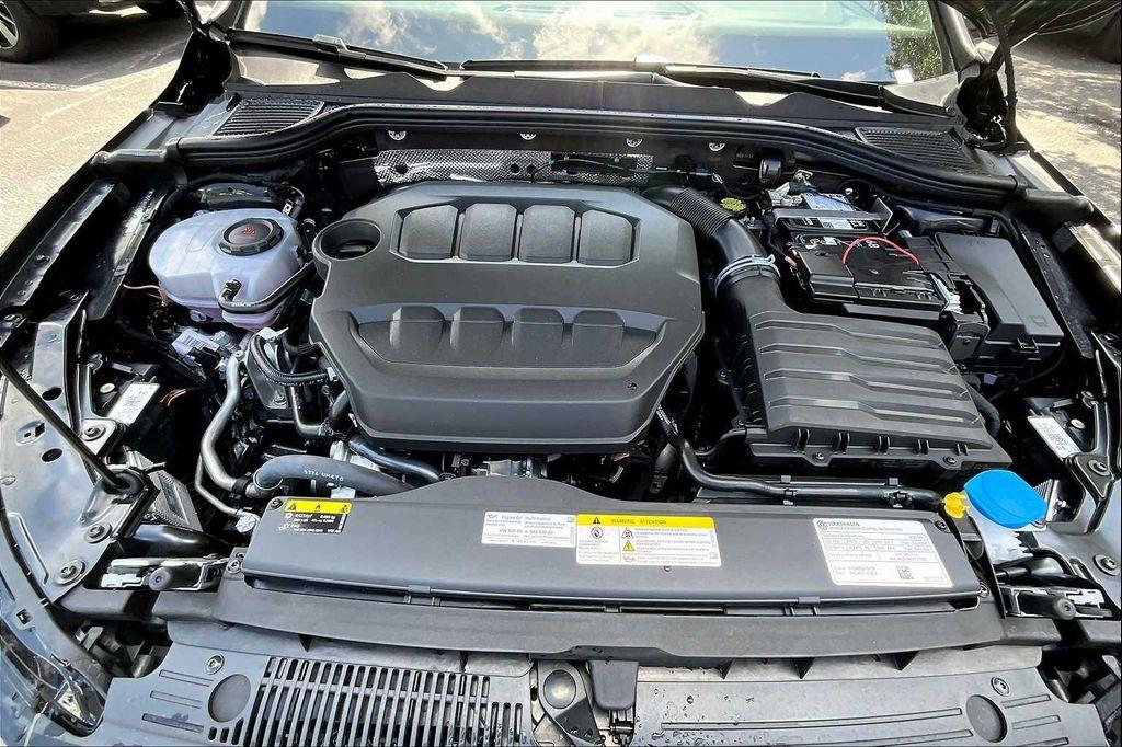 new 2025 Volkswagen Golf GTI car, priced at $39,425