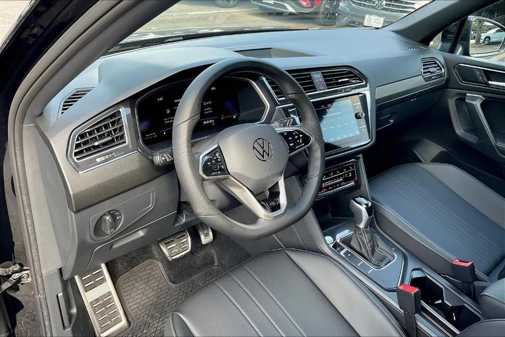 new 2024 Volkswagen Tiguan car, priced at $37,276