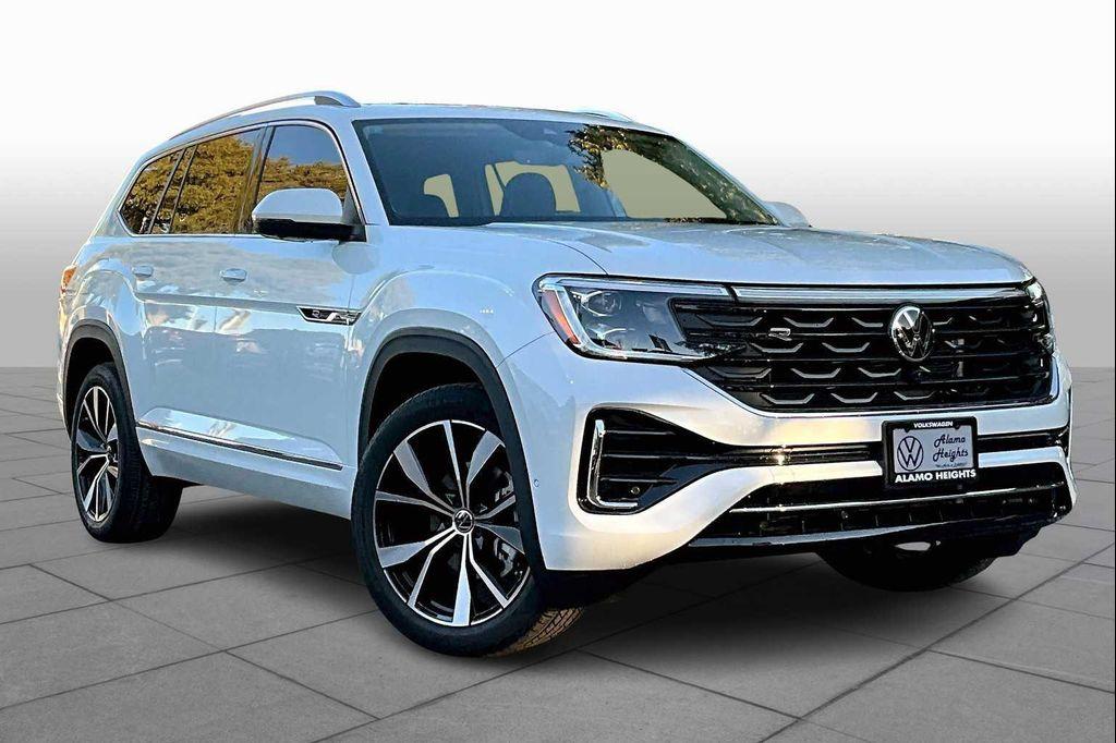 new 2025 Volkswagen Atlas car, priced at $55,061
