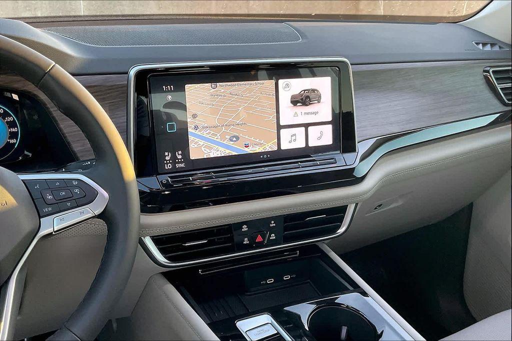 new 2025 Volkswagen Atlas car, priced at $54,366