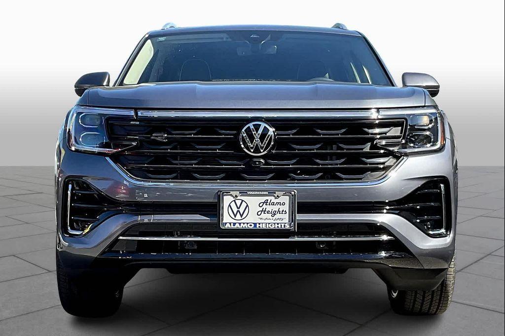 new 2025 Volkswagen Atlas car, priced at $53,911