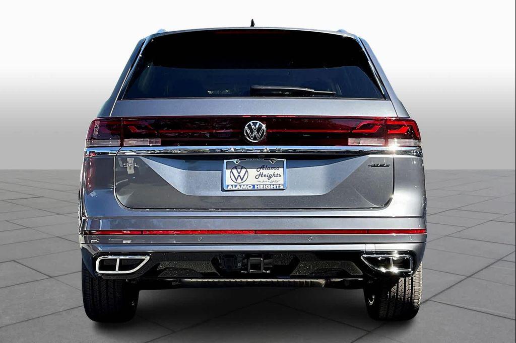 new 2025 Volkswagen Atlas car, priced at $53,911