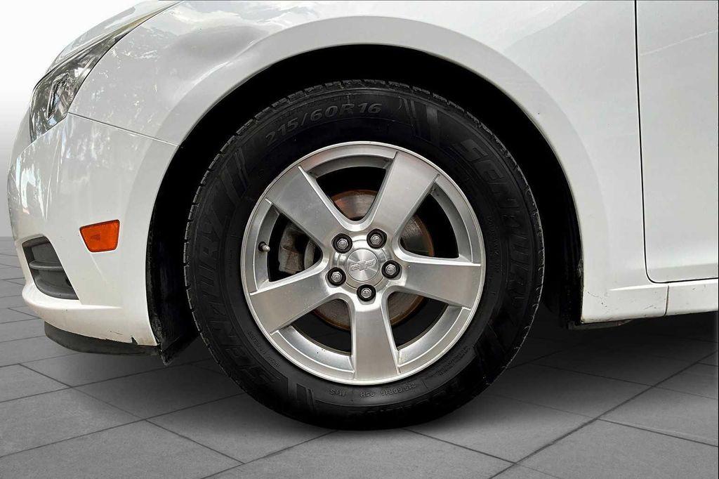 used 2013 Chevrolet Cruze car, priced at $5,667