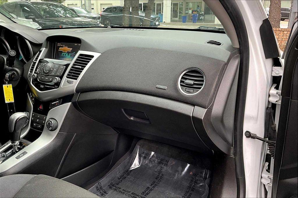 used 2013 Chevrolet Cruze car, priced at $5,667