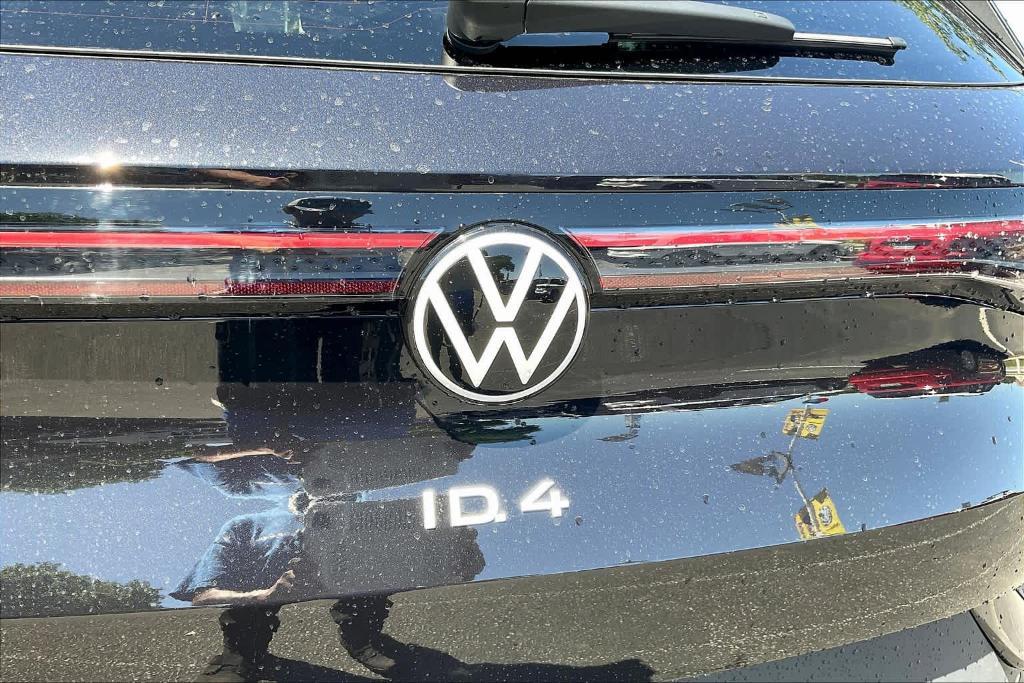 new 2024 Volkswagen ID.4 car, priced at $40,150
