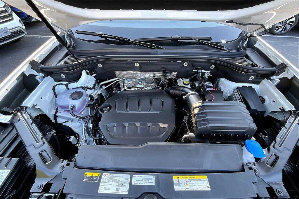 new 2026 Volkswagen Atlas Cross Sport car, priced at $45,405