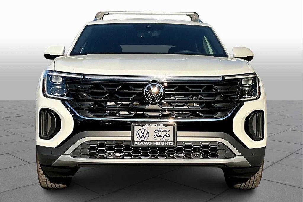 new 2026 Volkswagen Atlas Cross Sport car, priced at $45,405
