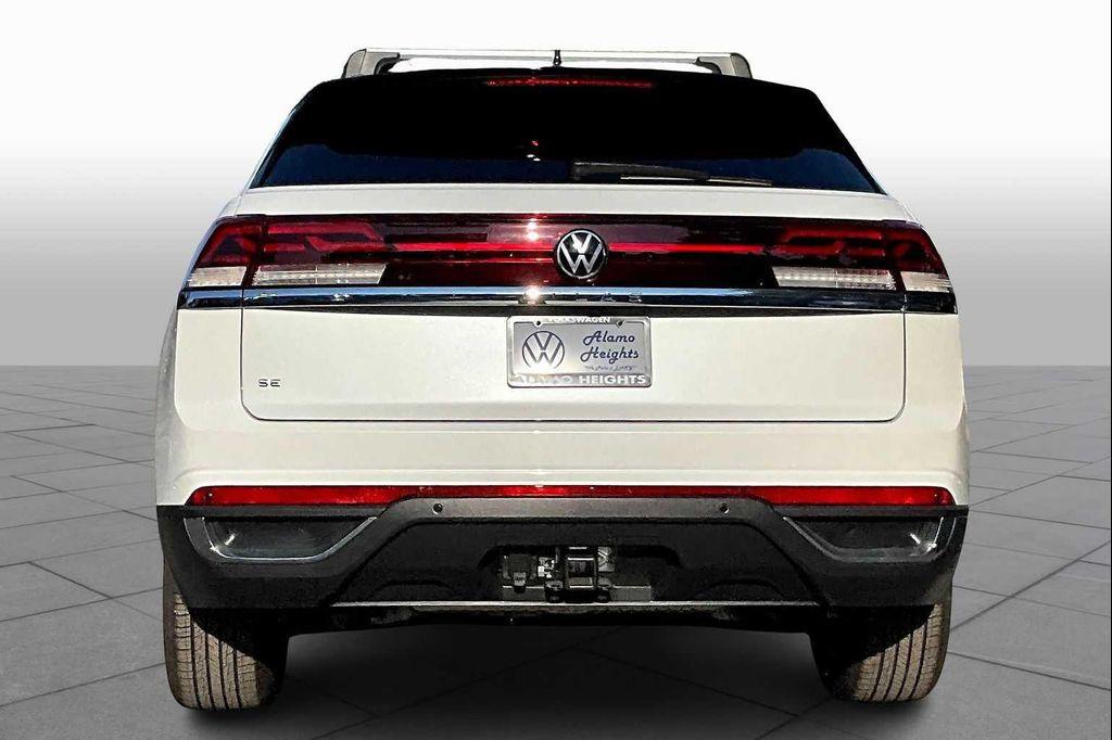 new 2026 Volkswagen Atlas Cross Sport car, priced at $45,405