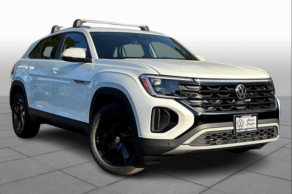 new 2026 Volkswagen Atlas Cross Sport car, priced at $45,405