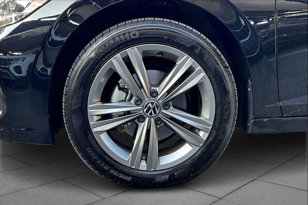 used 2022 Volkswagen Jetta car, priced at $19,571