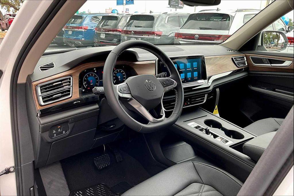 new 2026 Volkswagen Atlas car, priced at $40,491