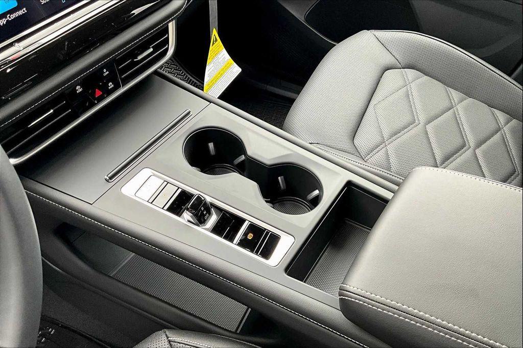 new 2026 Volkswagen Atlas car, priced at $40,491