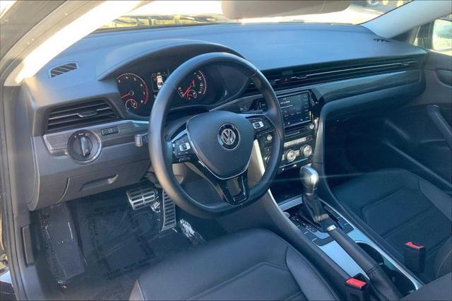 used 2020 Volkswagen Passat car