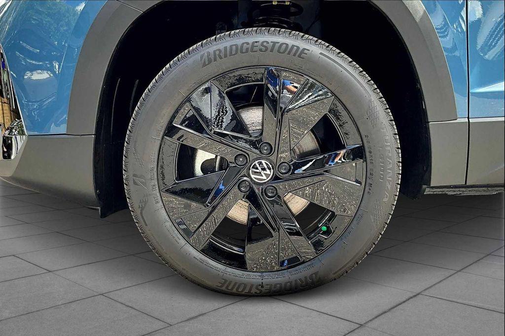 new 2025 Volkswagen Taos car, priced at $30,886