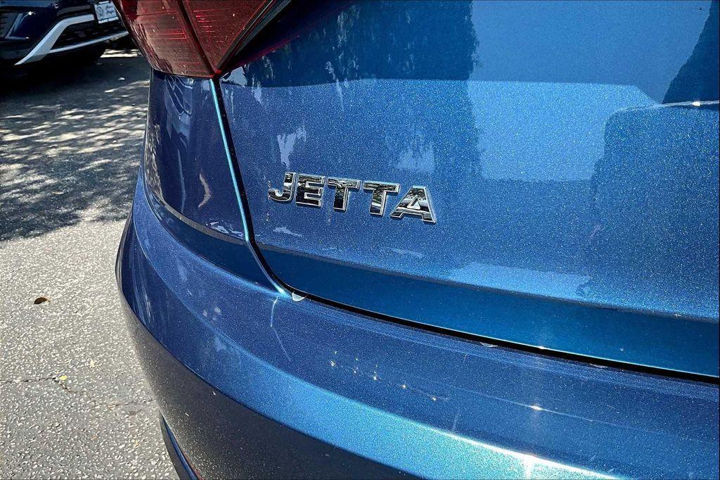 used 2020 Volkswagen Jetta car, priced at $15,581