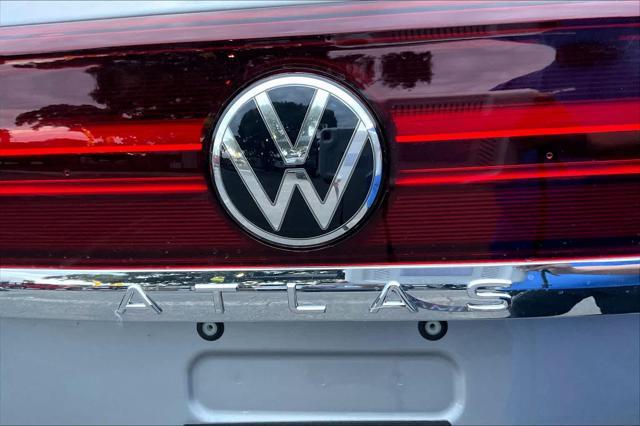 new 2025 Volkswagen Atlas Cross Sport car, priced at $42,895