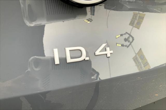 new 2024 Volkswagen ID.4 car, priced at $47,031