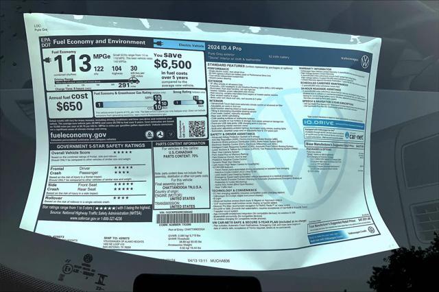 new 2024 Volkswagen ID.4 car, priced at $47,031