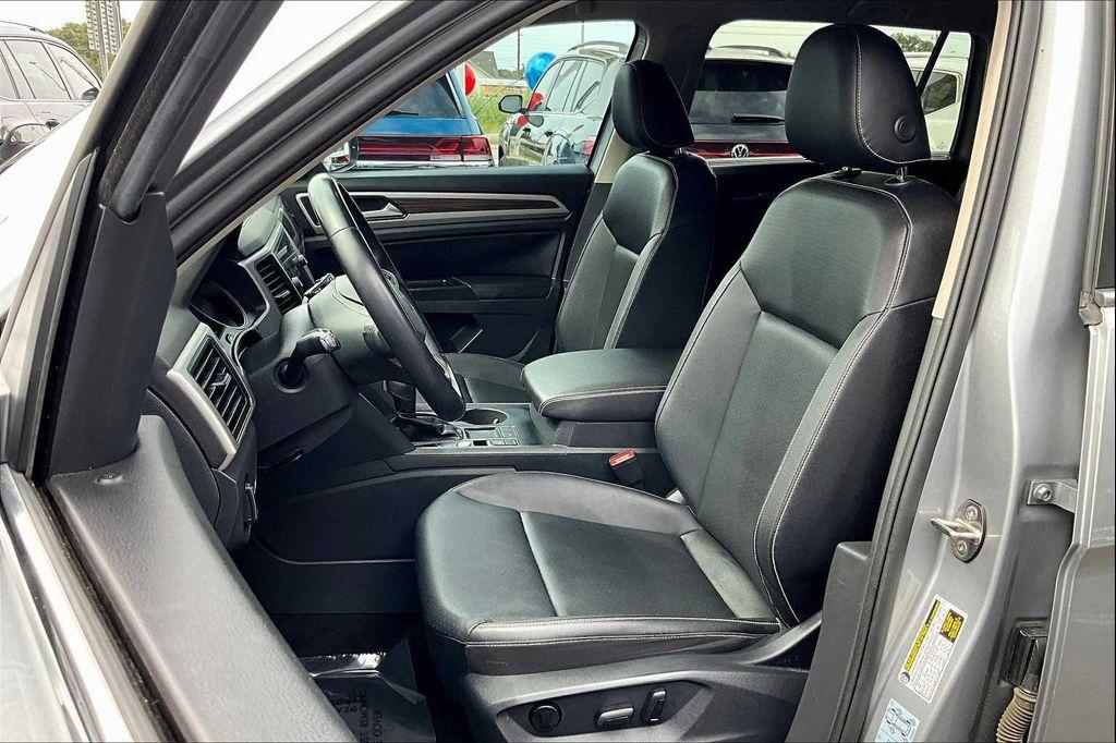 used 2021 Volkswagen Atlas car, priced at $22,998
