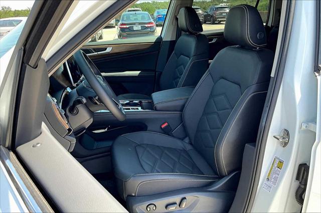 new 2025 Volkswagen Atlas car, priced at $44,627